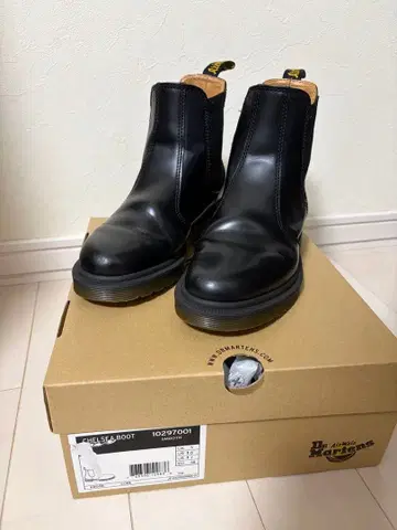 Dr. Martens Chelsea Boot 블랙 24cm