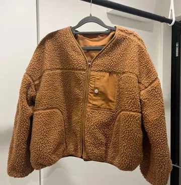 [ 새상품급 ] 사만다 모스모스 블루 리버서블 보아 코트