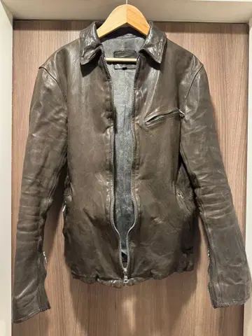 ISAMU KATAYAMA BACKLASH 벨기에 숄더 GRAY