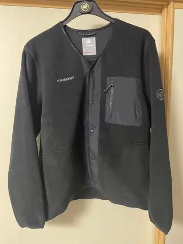 마무트 문스톤 플리스 아시아 L 사이즈 블랙 컨디션 최상!