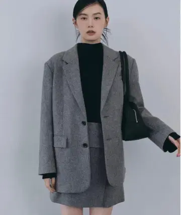 [ 새상품 ] FRAY I.D 전개 오버 사이즈 자켓 1 사이즈