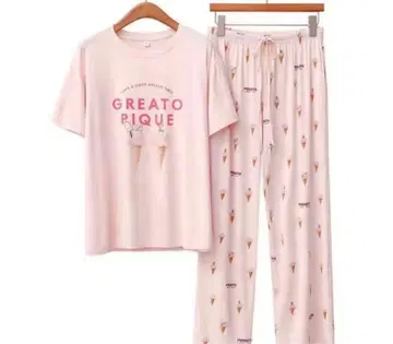 새상품! 젤라피케 좋아하시는 분께 PEANUTS 스누피 파자마 세트