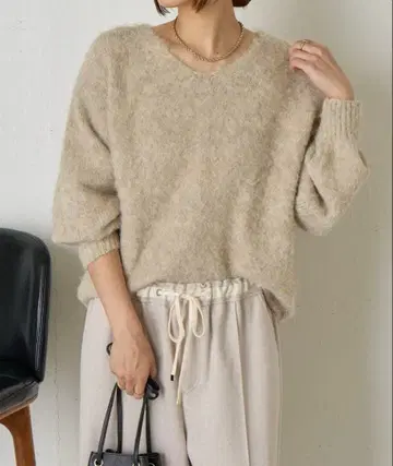 새상품급 제나 에스파스 메르베유 소프트 샤기 기모 니트