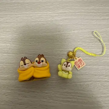 맞이하는 봄 컬렉션 마네키네코 시크릿 스트랩 칩 디즈니 스토어