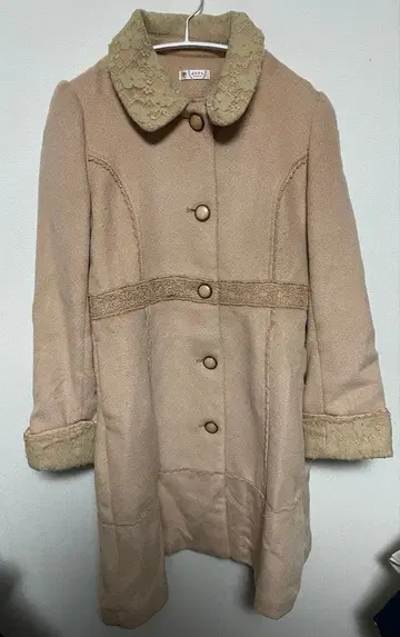 axes femme 엑시즈팜 롱 코트 M 사이즈 레이스 옷깃