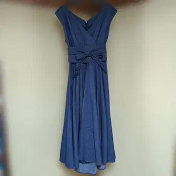 슬리브리스 원피스