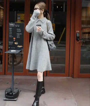 미라 오웬 카라 부착 페플럼 니트 미니 원피스