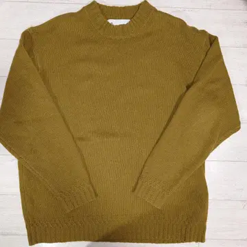 유나이티드 애로우즈 머스타드 크루넥 니트 L 사이즈