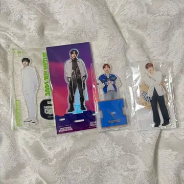 오자키 타쿠미 아크릴 스탠드 묶음 판매