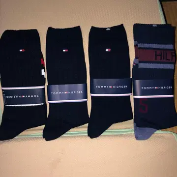 TOMMY HILFIGER 중고품 삭스 4족 세트