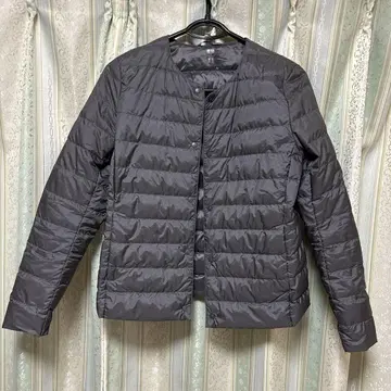 유니클로 울트라 라이트 다운 컴팩트 자켓 사이즈 M