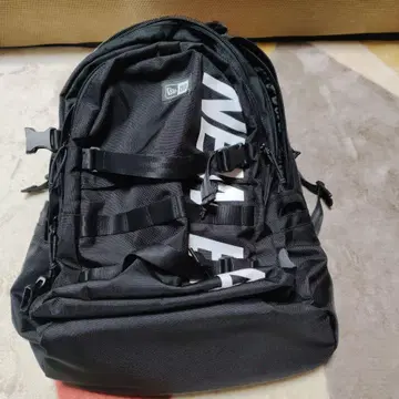 뉴에라 백팩