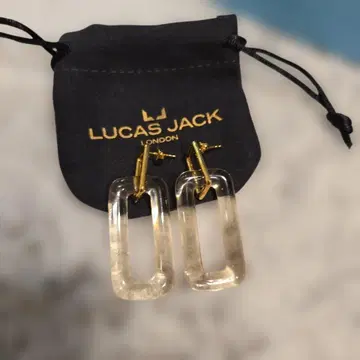 LUCAS JACK 클리어 아크릴 귀걸이 Tomorrowland 새상품