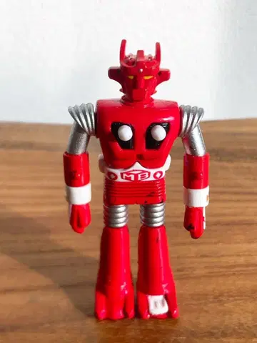 캡슐 포피니카 마하 바론