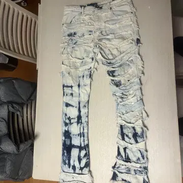 데미지 가공 데님 팬츠 화이트/다크 블루