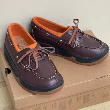 [ 미사용 ] pg FELIX 가죽 어퍼 모카신 브라운 25cm 슬립온