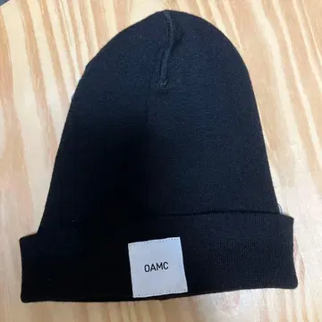OAMC 블랙 니트 모자