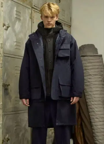 GU engineered garments 패디드 쉘 파카 네이비 3XL