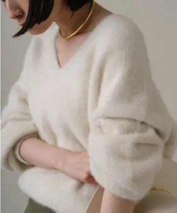 Loungedress FUR 캐시미어 V 니트 화이트