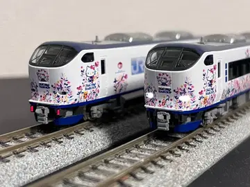 TOMIX 281계 헬로키티 하루카 Butterfly