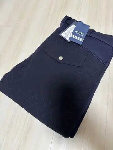 무타 MUTA 골프 팬츠 네이비 퀼팅 팬츠 택 포함 새상품