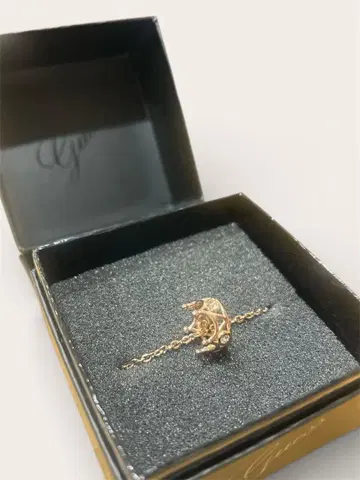 Guess GUESS 게스 목걸이 골드 왕관 큐빅