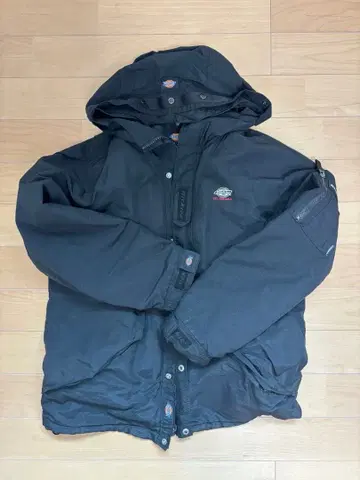 Dickies 블랙 후드 부착 이너 포함