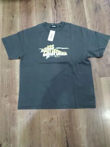 XLARGE 아디오스 캘리포니아 T셔츠 L 사이즈 블랙