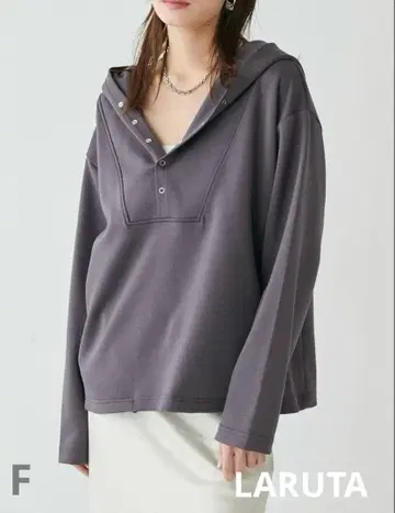 LARUTA 후드 부착 종이상자 풀오버