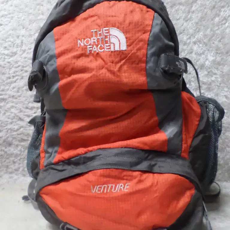 Hurulukguje The North Face Venture 30L Orange Hiking Backpack Used Bag on  Bunjang Global Site.
