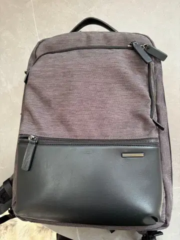 ZERO HALLIBURTON 그레이 백팩