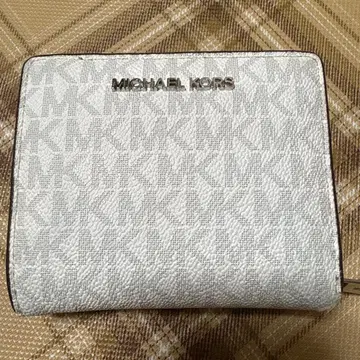 MICHAEL KORS 접이식 지갑 화이트
