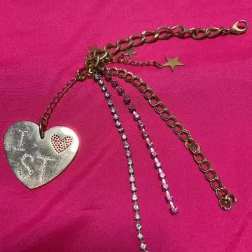 사만다 타바사 하트형 참 컬러풀 비즈 포함