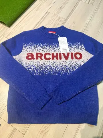 택 포함 새상품 ARCHIVIO 그라데이션 스웨터