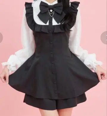 Secret Honey 레이스 소매 & 레이스 요크 셋업 블랙