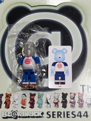 베어브릭 44 아티스트 UWF 유니버셜 프로레슬링