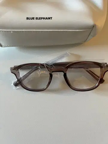 BLUE ELEPHANT GRAND BROWN 안경 브라운 계열
