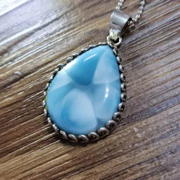 라리마 물방울 장식 프레임 펜던트 목걸이