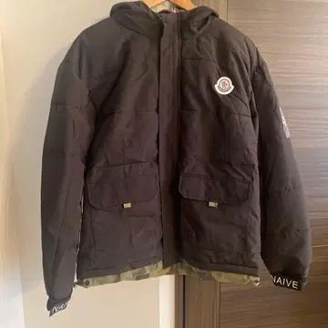 블랙 다운 자켓 후드 부착 남성용