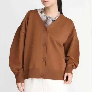 새상품 aga 브라운 가디건