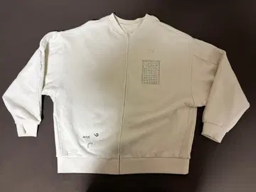 PUMA 화이트 트레이닝복