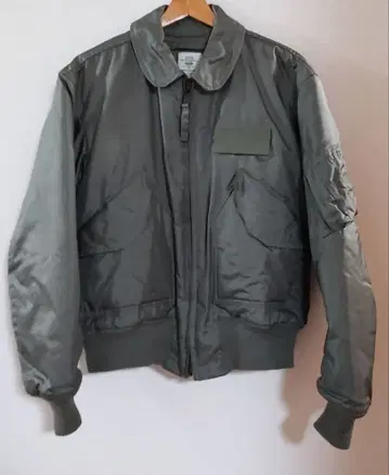 CWU-45 ALPHA INDUSTRIES 플라이트 자켓 M