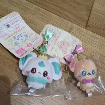 리본 포함 마스코트 푸치큐아 포룬 모후룬