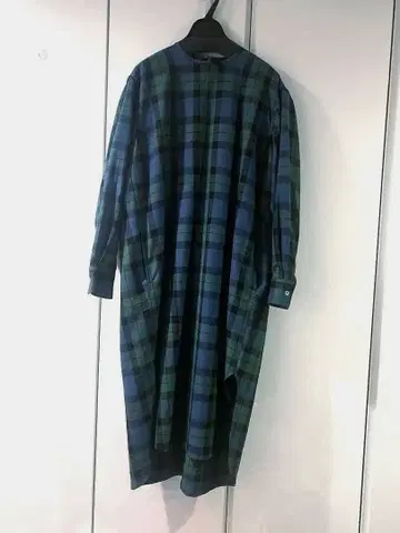 영국제 체크 무늬 긴팔 원피스