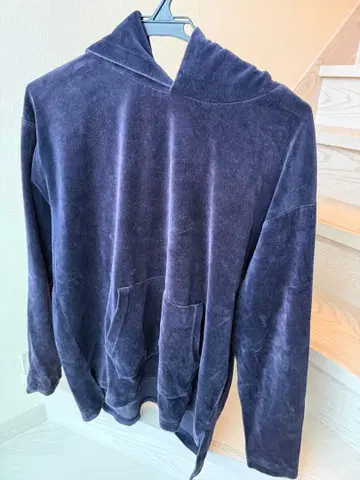 다크 퍼플 후드 부착 후드티 L 사이즈