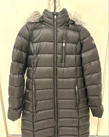 마이클코어스 롱 다운 자켓 XS 블랙