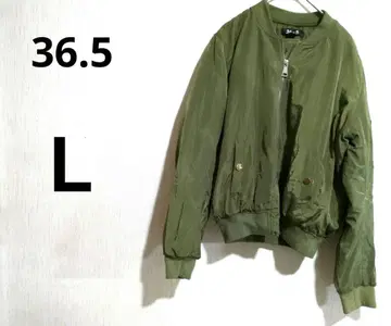 36.5 [ L ] 올리브 그린 점퍼