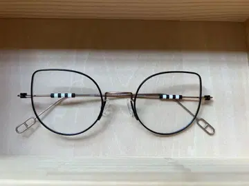 앙 발렌타인 캣아이 안경