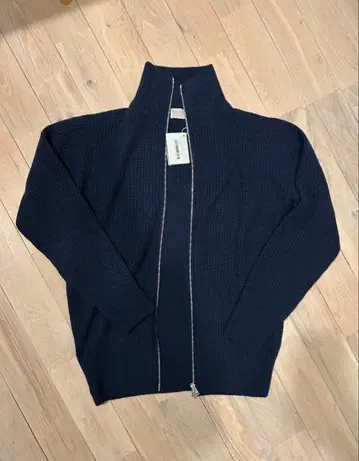 현행 모델 존스메들리 드라이버즈 니트 MALLAM 사이즈 S