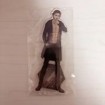 진격의 거인 아크릴 스탠드 엘렌 NEWDAYS